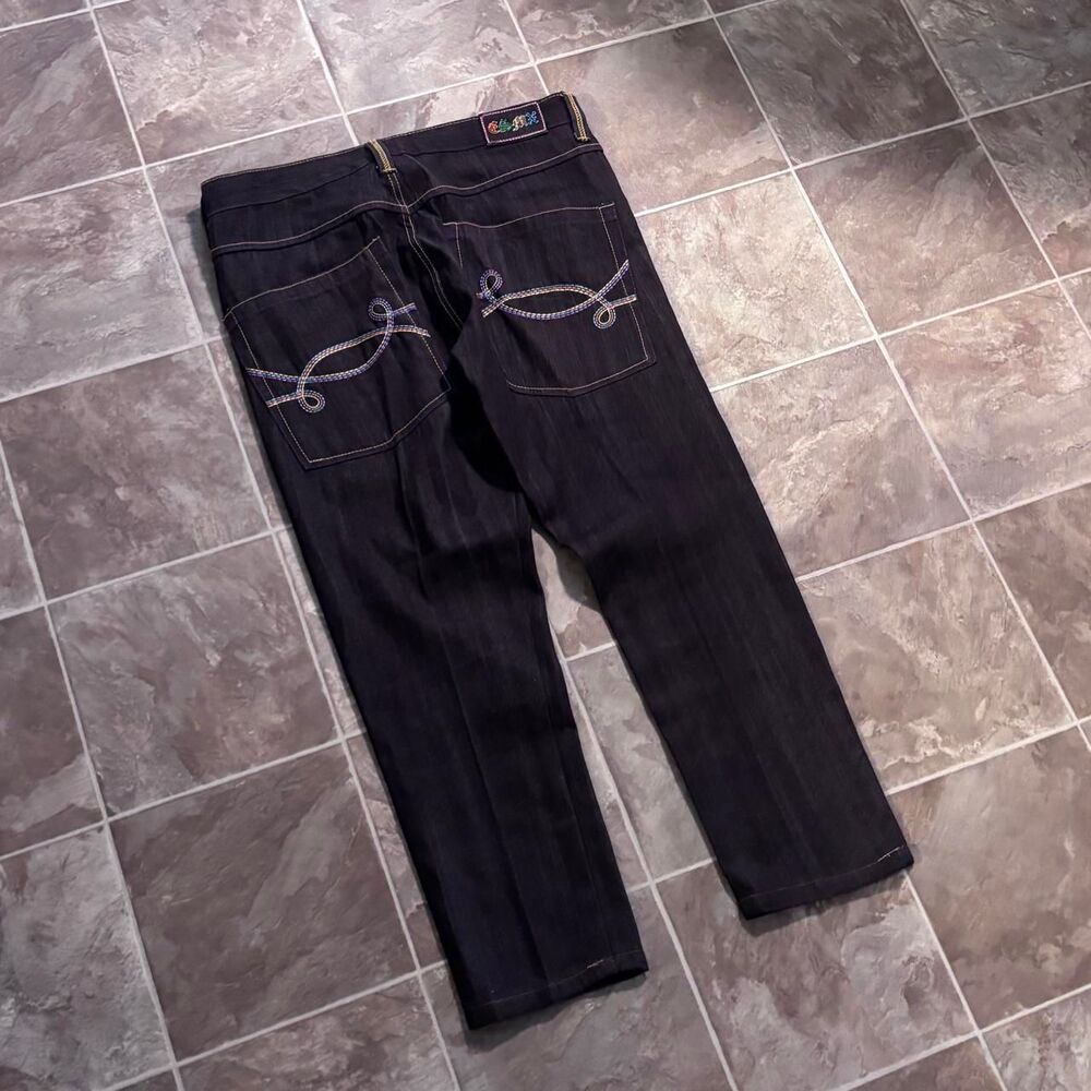 Vtg 00s Y2k Southpole Esc embroidery Jeans, size 42x32, fits 38, no flaws!